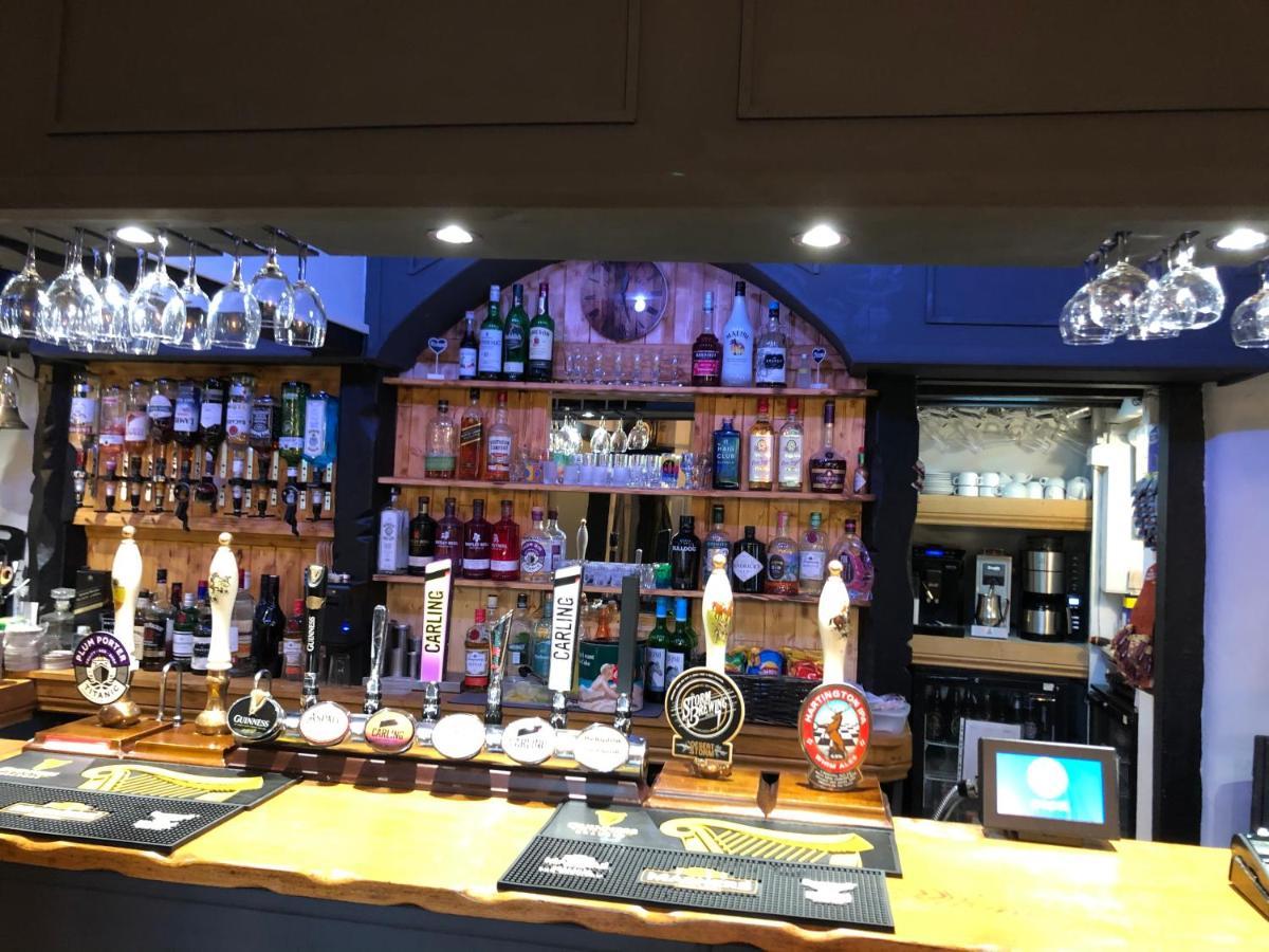 The Royal Oak Inn, Wetton Exterior foto